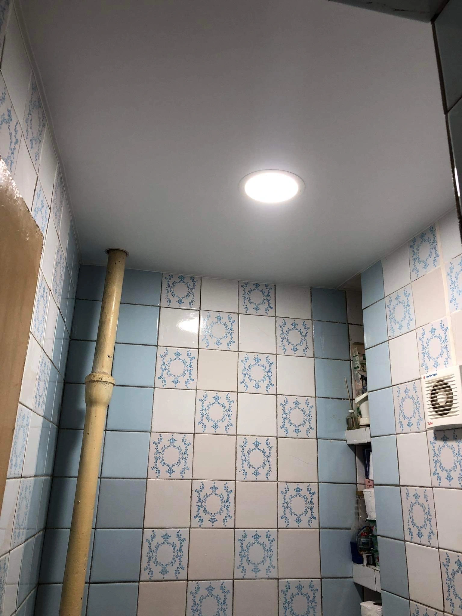 ფრანგული გასაჭიმი ჭერი